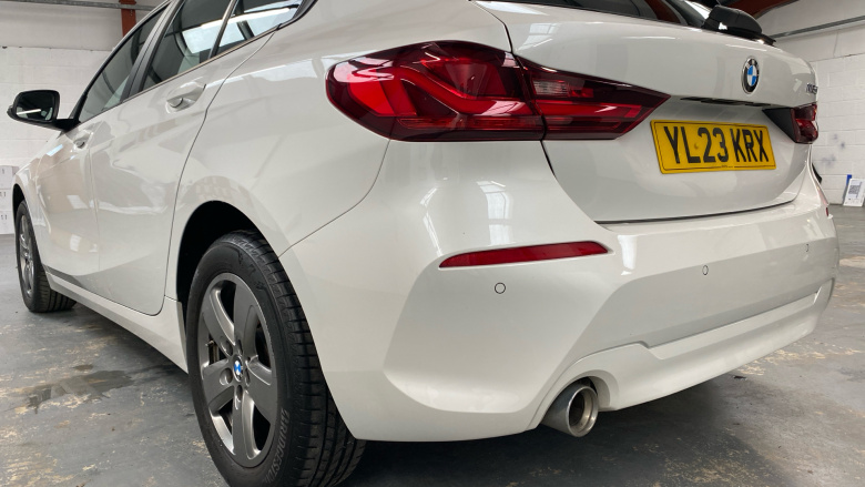 BMW 1 Series 116d SE 5dr [Live Cockpit Professional] Diesel Hatchback